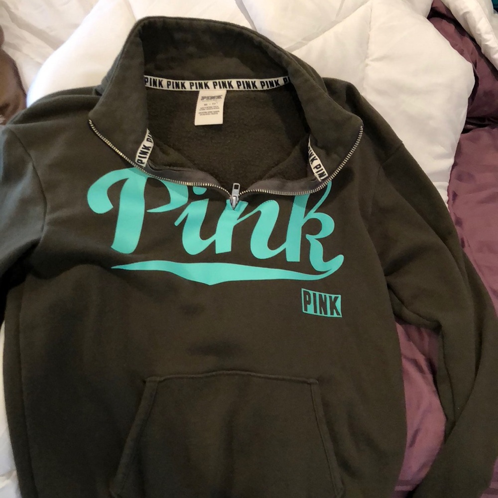 Victoria’s Secret Pink 1/4 zip Pullover